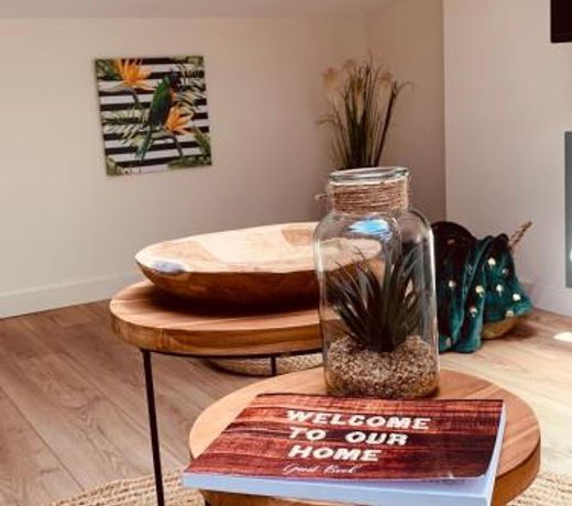Warm & Wood