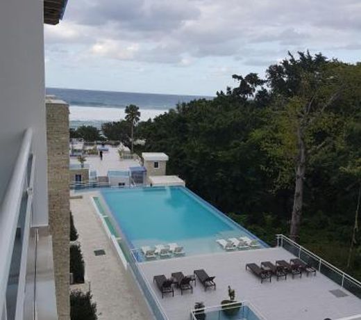 Susy Penthouse
