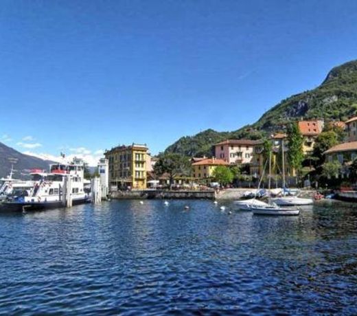 Casa Ferry