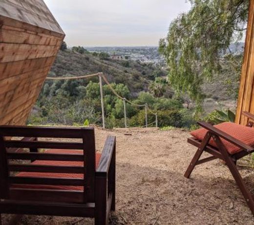 Roadrunner Airstream - City/Sunset/Mtn views, Sauna, Golf, Firepit