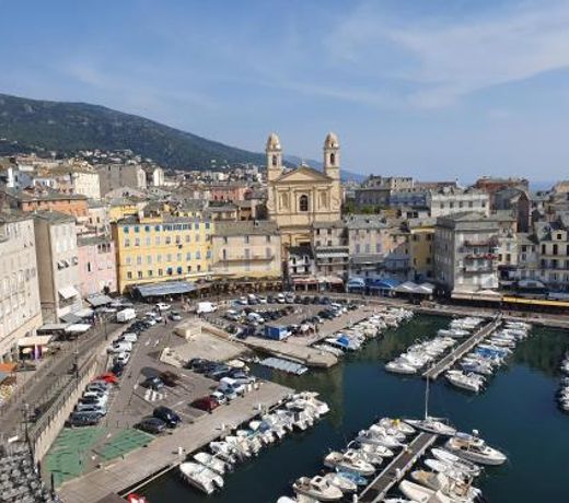 Appartement de charme citadelle Bastia