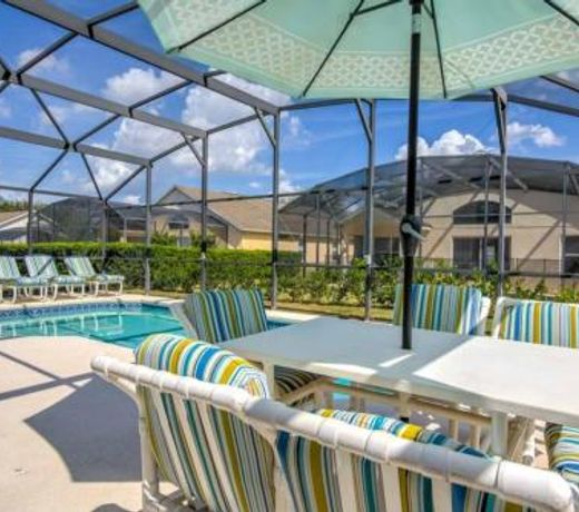 Large Pool Home With Game Room! Home