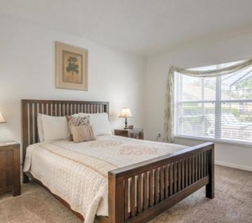Large Pool Home With Game Room! Home