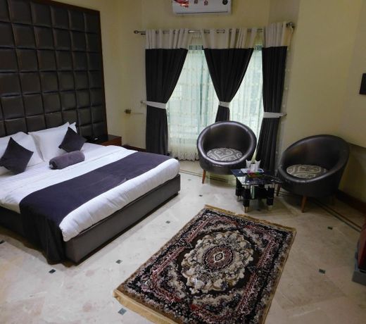 Sunshine guest house F7/2