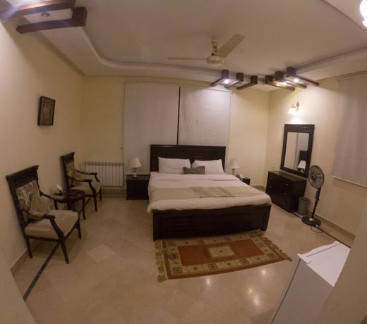 Harveys Guest House
