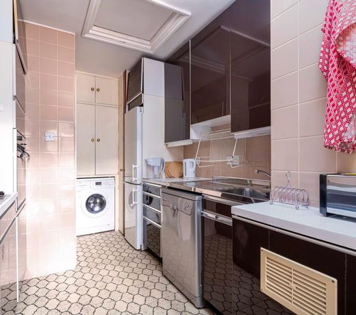 Lovely Home in Kensington for 4 guests!