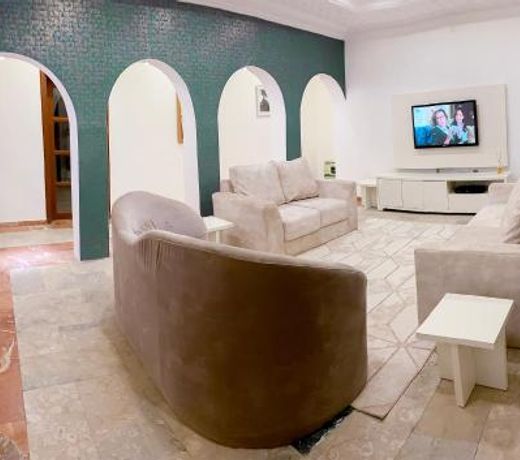 The Saphire, Luxury Central Business District Gem