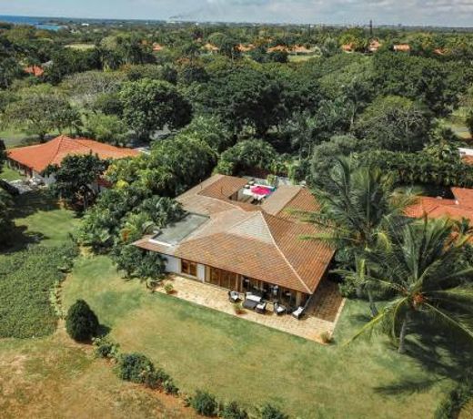 Villa Fernando Arosa