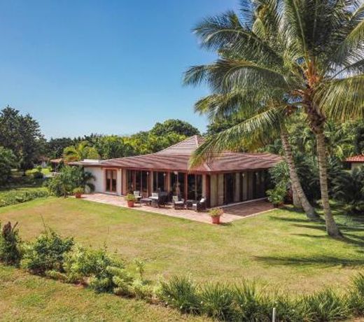 Villa Fernando Arosa