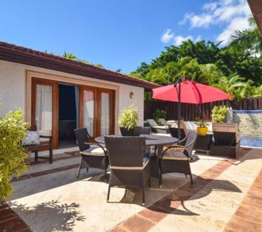 Villa Fernando Arosa