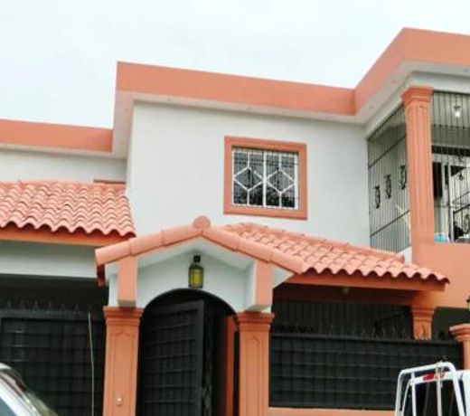 Luxury Apartment 2-Bedroom