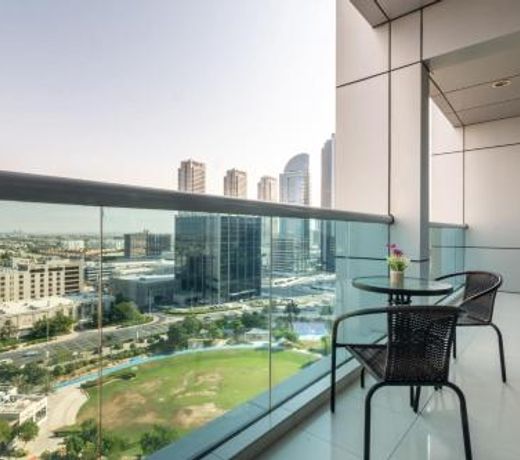 GuestReady - Work from Home with a Stunning View!