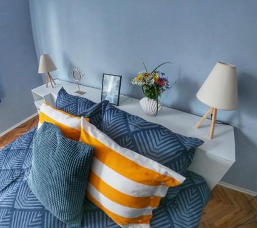 Into The BLUE, 4 guests, 5 min away from the BEACH