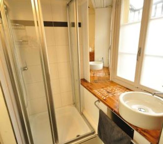 Interlaken Town House Sleeps 12 guests Central