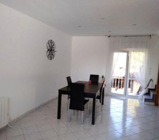 Appartement de 4 chambres a Dugny avec magnifique vue sur la ville terrasse amenagee et WiFi
