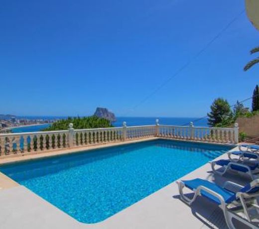 Villa con piscina y vistas al mar - Mar 27 H