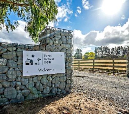 Farm Retreat B&B