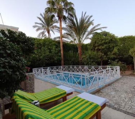Villa Rayan