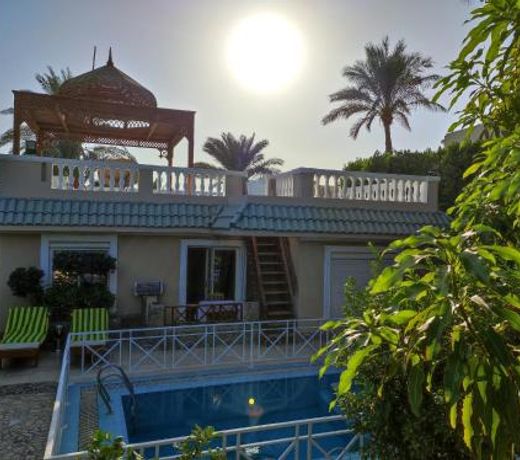 Villa Rayan