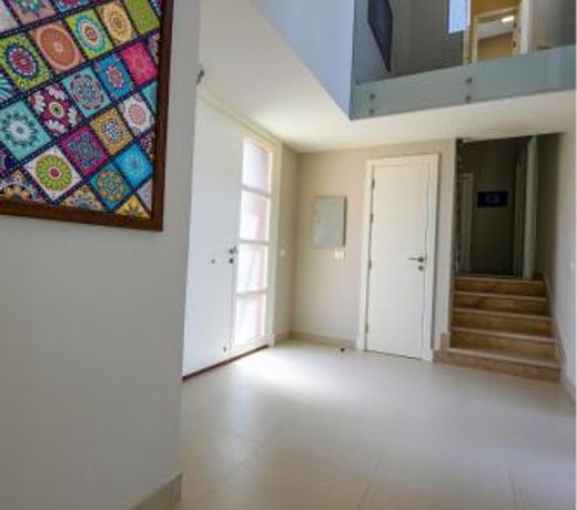 Tawila Island Tip Spacious 5 bedroom Villa in Gouna