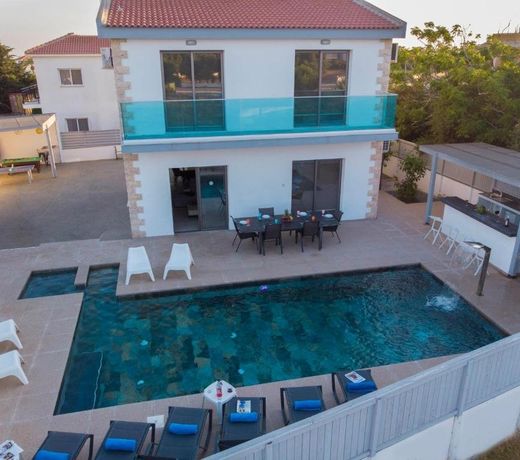 Villa Ruby Yiasemina