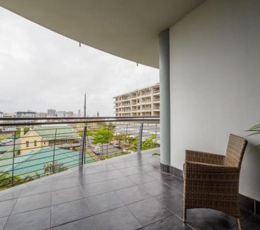 2 Sleeper with King Bed at Point Waterfront