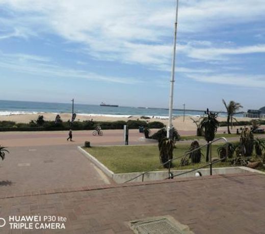 605 Tenbury Beach Apartment