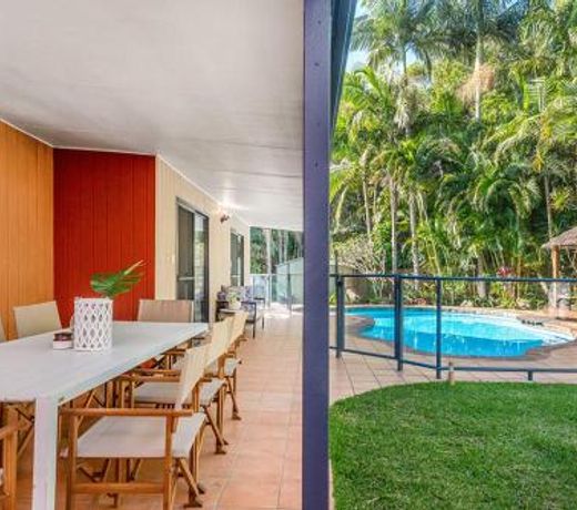 The Great Byron Getaway
