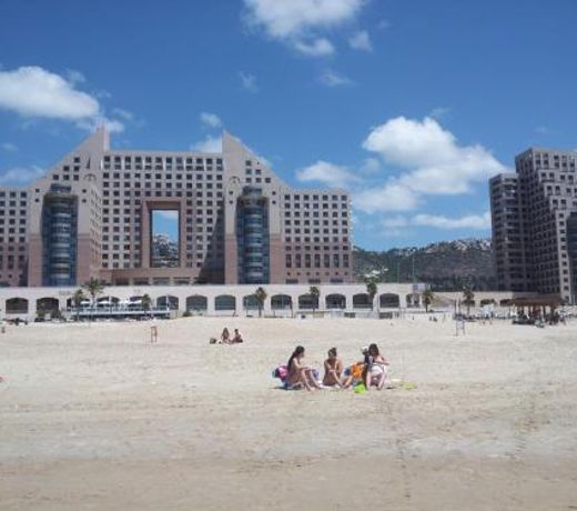 Haifa Beach Apartment