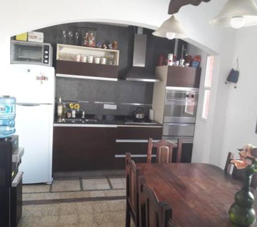 Hermosa Casona Barrio Parque Calchaqui Quilmes