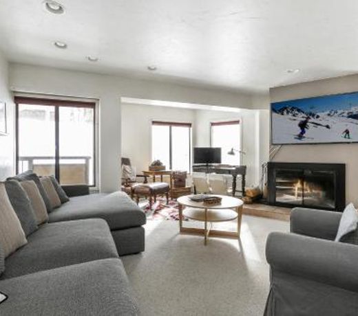 103 Fallridge Condominiums condo