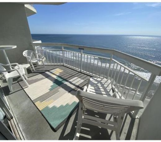 1108 Waters Edge Resort condo