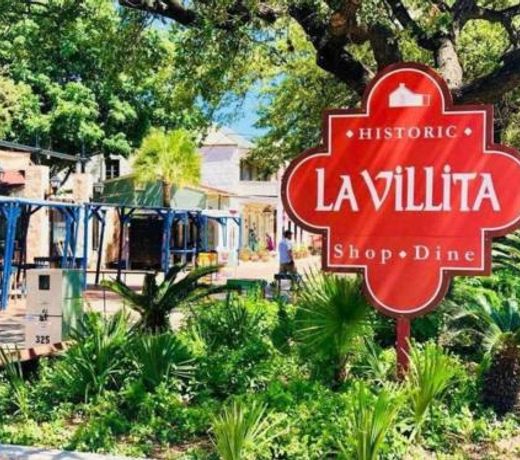 Cozy Downtown Guest House 2BR/1BA Sleeps 8