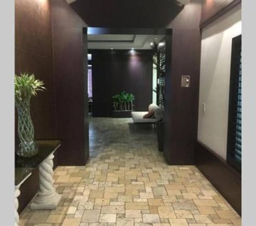 Suit Amoblada - Ritz Plaza Norte de Quito