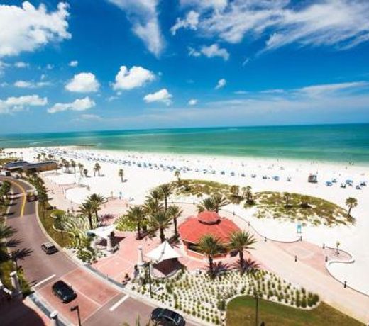 o CHARMING CONDO MINUTES FROM GORGEOUS CLEARWATER BEACHES o