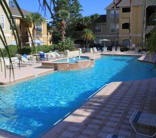 FALL SPECIAL!!! - 2bd condo , minutes to Clearwater Beach