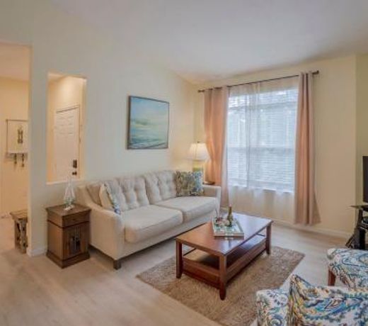 WFH Away from Home! FREE Wi-Fi and Parking, 4mi to Clearwater Beach
