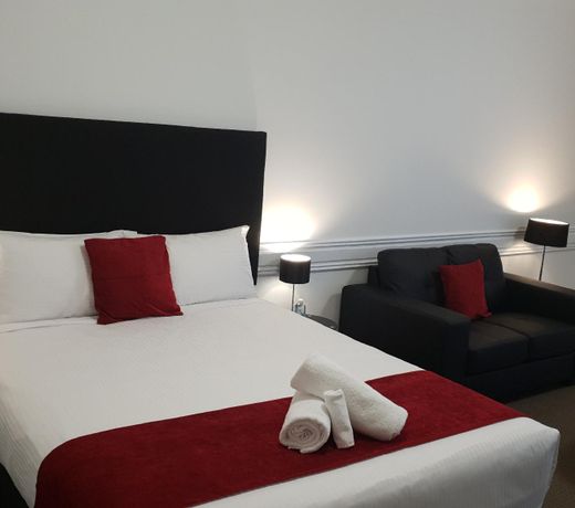 Melbourne Kew Central Apartment Hotel