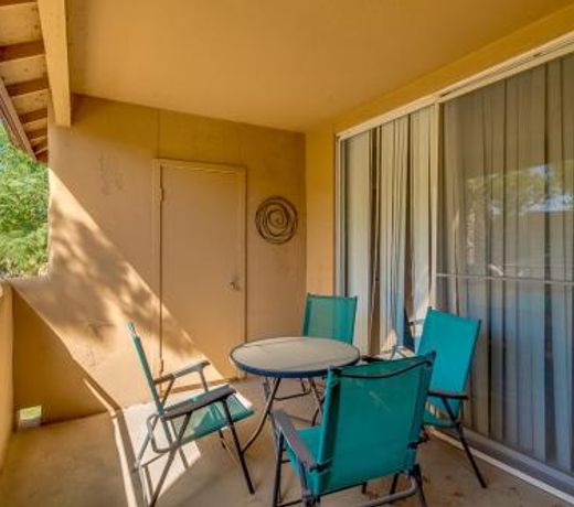 2 bedroom condo great views