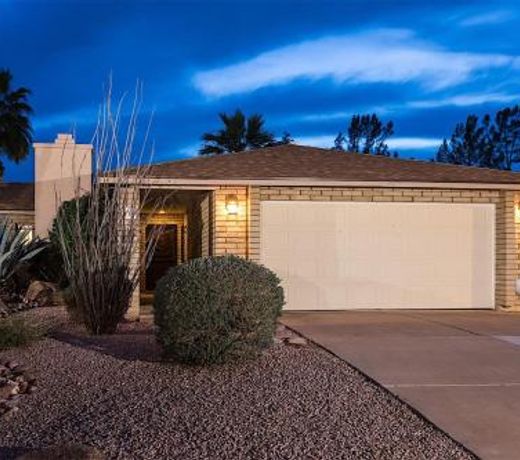 Scottsdale Siesta 3 BR by Casago