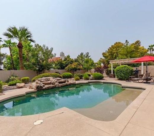 Paradise Retreat 4BR by Casago