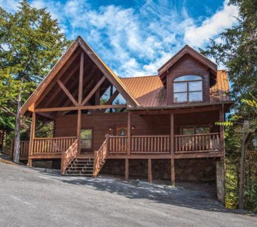 Moonlight Theater Lodge, 3 Bedrooms, Hot Tub, Pool, Sleeps 14