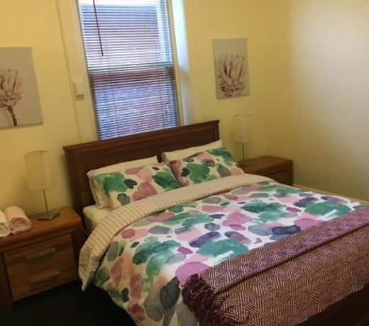 BELMONT 11 bedroom home in the heart of Victor Harbor