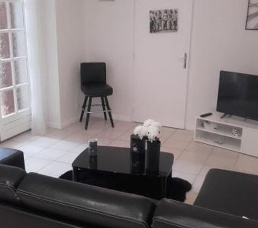 Chez Zazouilles