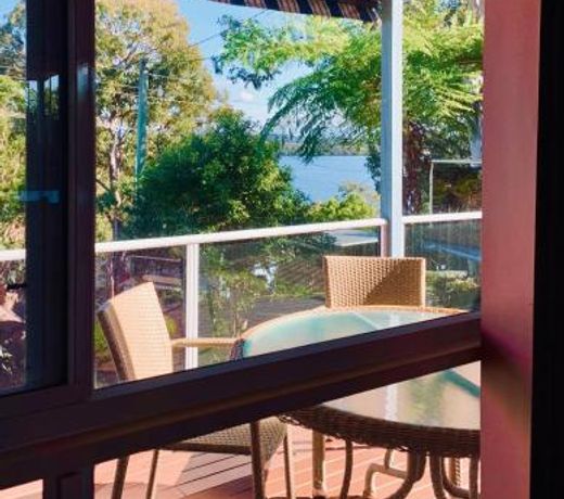 Lakeview Lodge