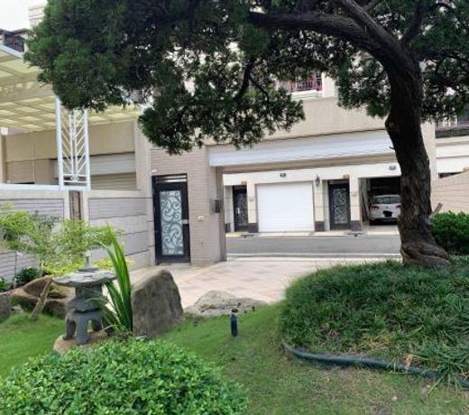 äº¨æ³°æ°å®¿2-8äººåæ£