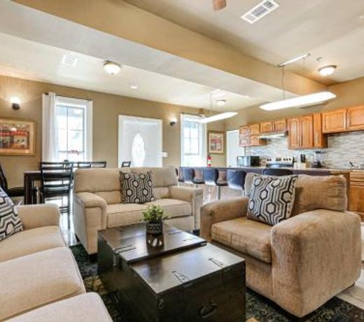 Hosteeva Gorgeous 3BR Urban Retreat