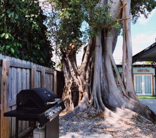 Modern 2bed 2bath Fort Lauderdale Home by Las Olas Beach