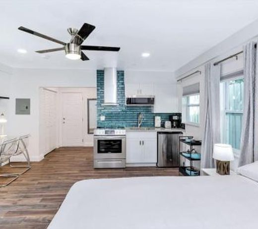 1757 A Relaxing Hideaway 1: 1.5 miles to Beach & Las Olas