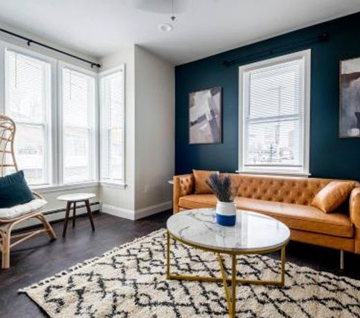 Providence Large, Spacious, Modern 4BR Apartment